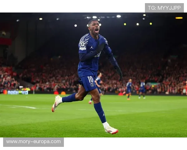 巴黎点球三比二夺洲际杯冠军